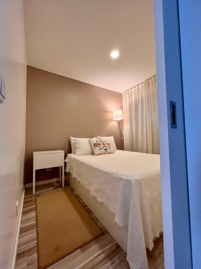 Cozy Apartment In Historical Center Viana do Castelo Exteriör bild